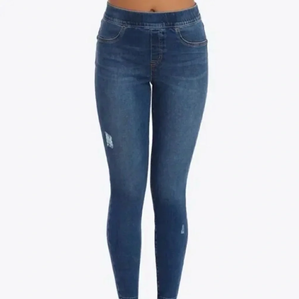 SPANX built shaping